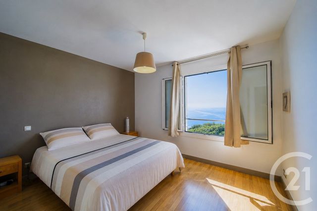 Appartement à vendre - 10 pièces - 250.0 m2 - SANTA MARIA DI LOTA - 202 - CORSE - Century 21 Jade Immobilier