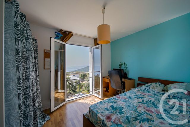 Appartement à vendre - 10 pièces - 250.0 m2 - SANTA MARIA DI LOTA - 202 - CORSE - Century 21 Jade Immobilier