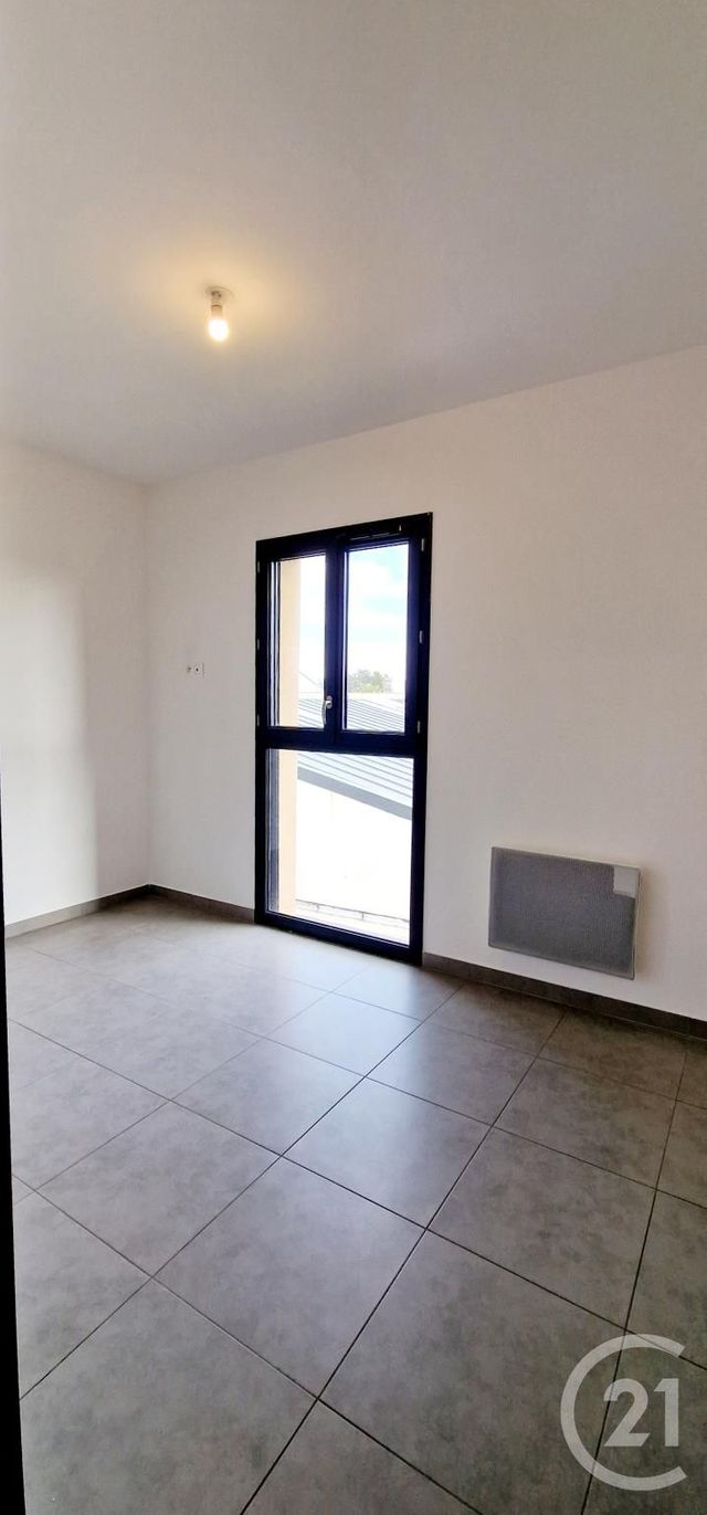 Appartement T3 à louer - 3 pièces - 71.56 m2 - LUCCIANA - 202 - CORSE - Century 21 Jade Immobilier