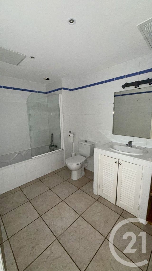 Appartement T4 à louer - 4 pièces - 110.0 m2 - BASTIA - 202 - CORSE - Century 21 Jade Immobilier