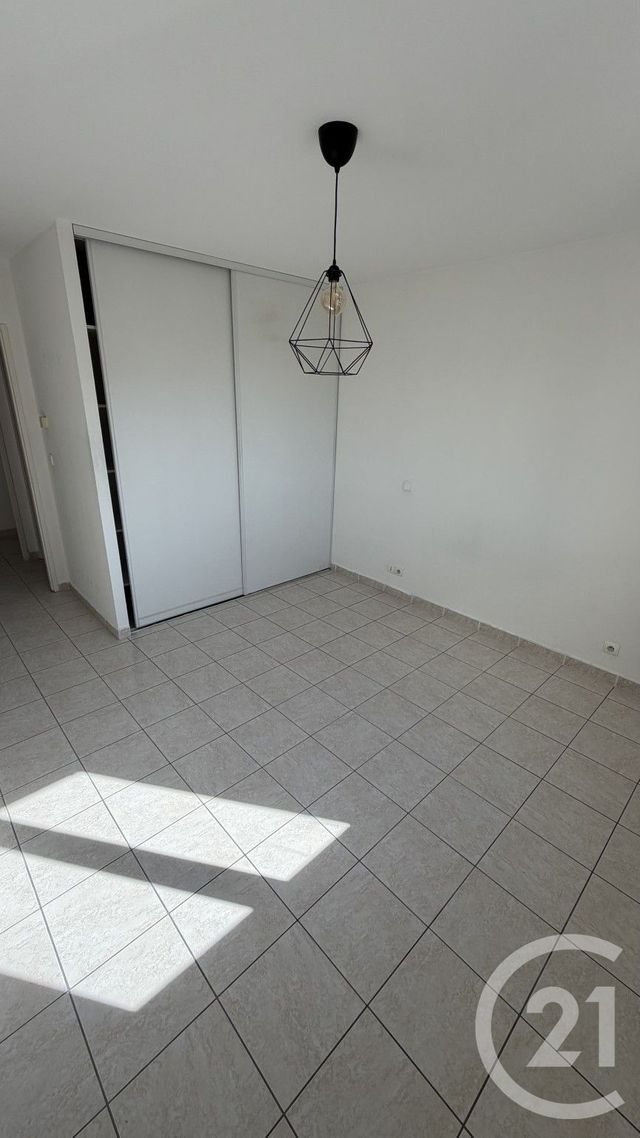 Appartement T2 à louer - 2 pièces - 50.0 m2 - BASTIA - 202 - CORSE - Century 21 Jade Immobilier