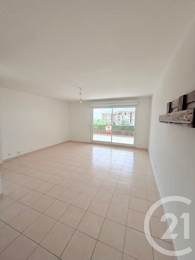 Appartement T2 à vendre - 2 pièces - 50.0 m2 - BASTIA - 202 - CORSE - Century 21 Jade Immobilier