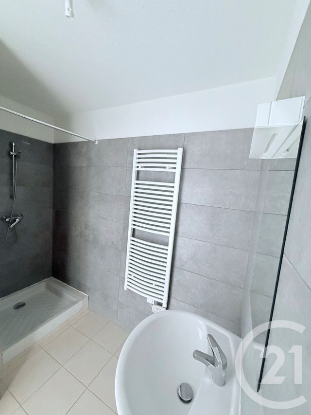 Appartement T2 à vendre - 2 pièces - 50.0 m2 - BASTIA - 202 - CORSE - Century 21 Jade Immobilier