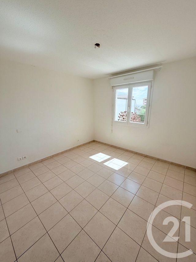 Appartement T2 à vendre - 2 pièces - 50.0 m2 - BASTIA - 202 - CORSE - Century 21 Jade Immobilier