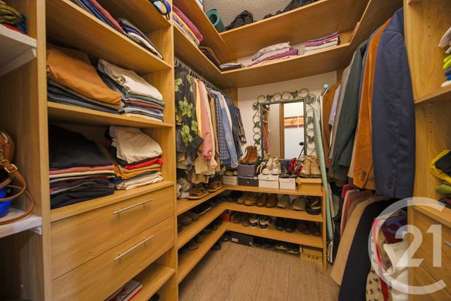 Appartement T4 à vendre - 4 pièces - 76.99 m2 - BASTIA - 202 - CORSE - Century 21 Jade Immobilier