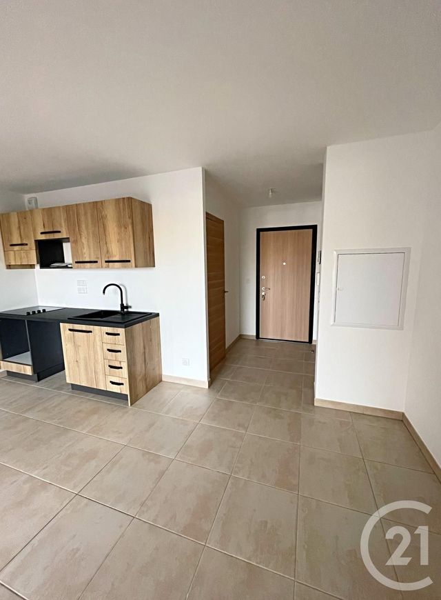 Appartement Studio à louer - 1 pièce - 29.0 m2 - VESCOVATO - 202 - CORSE - Century 21 Jade Immobilier