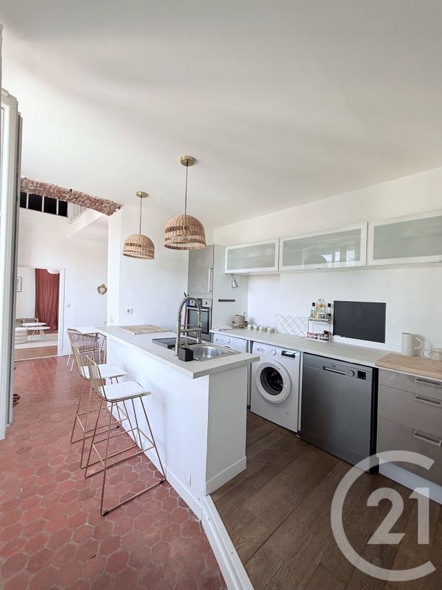 Appartement T3 à vendre - 3 pièces - 61.0 m2 - BASTIA - 202 - CORSE - Century 21 Jade Immobilier