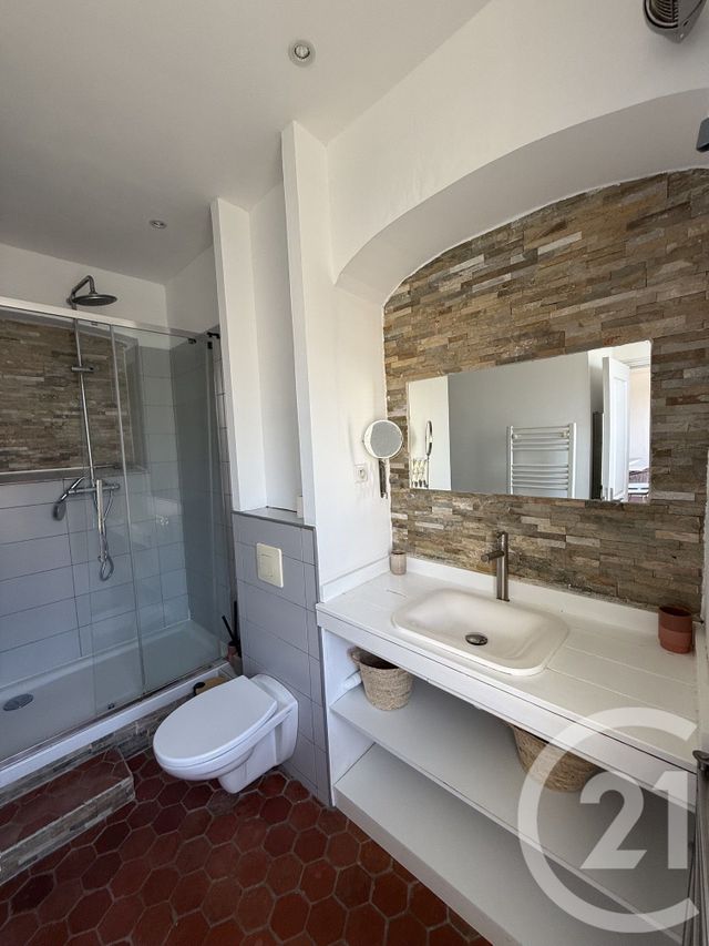 Appartement T3 à vendre - 3 pièces - 61.0 m2 - BASTIA - 202 - CORSE - Century 21 Jade Immobilier