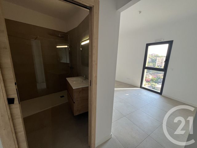 Appartement F4 à vendre - 4 pièces - 87.0 m2 - BASTIA - 202 - CORSE - Century 21 Jade Immobilier