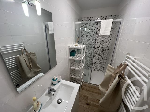 Appartement F2 à vendre - 2 pièces - 31.0 m2 - LINGUIZZETTA - 202 - CORSE - Century 21 Jade Immobilier