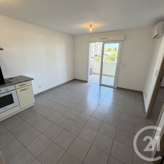 Appartement F2 à louer - 2 pièces - 35.1 m2 - BASTIA - 202 - CORSE - Century 21 Jade Immobilier