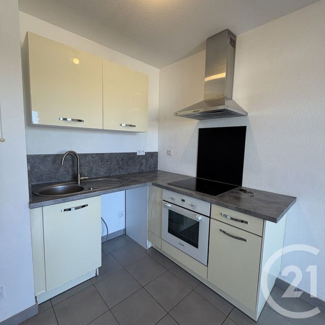 Appartement F2 à louer - 2 pièces - 35.1 m2 - BASTIA - 202 - CORSE - Century 21 Jade Immobilier