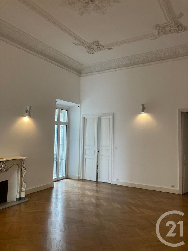 Appartement Autre à louer - 8 pièces - 245.55 m2 - BASTIA - 202 - CORSE - Century 21 Jade Immobilier