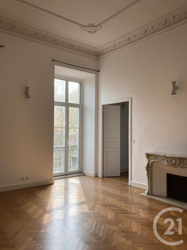 Appartement Autre à louer - 8 pièces - 245.55 m2 - BASTIA - 202 - CORSE - Century 21 Jade Immobilier