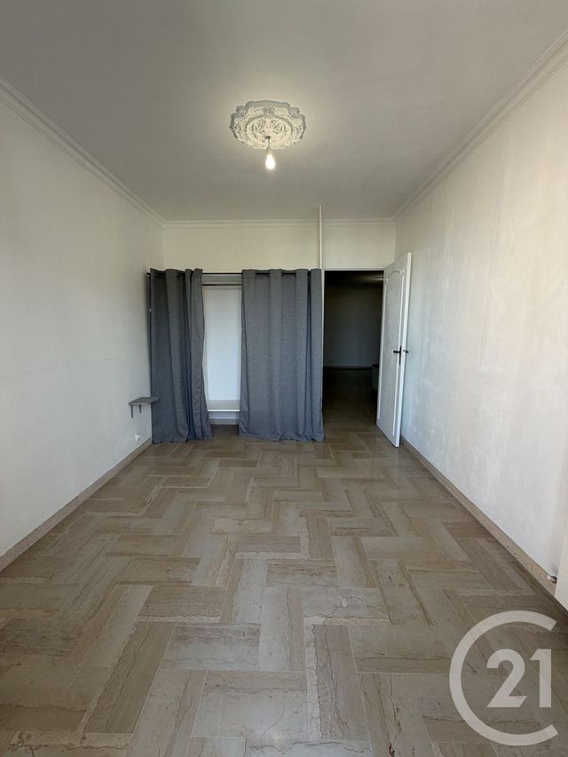 Appartement T3 à louer - 3 pièces - 66.43 m2 - BASTIA - 202 - CORSE - Century 21 Jade Immobilier