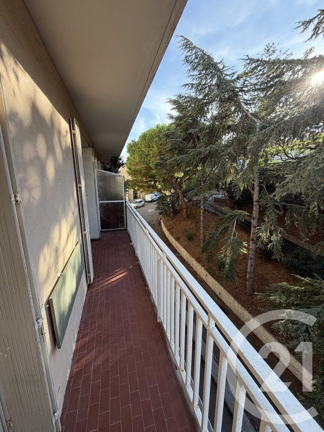 Appartement T3 à louer - 3 pièces - 66.43 m2 - BASTIA - 202 - CORSE - Century 21 Jade Immobilier