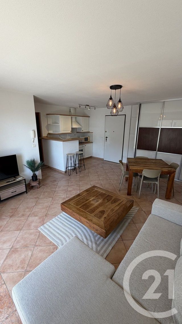 Appartement T2 à louer - 2 pièces - 41.46 m2 - BASTIA - 202 - CORSE - Century 21 Jade Immobilier