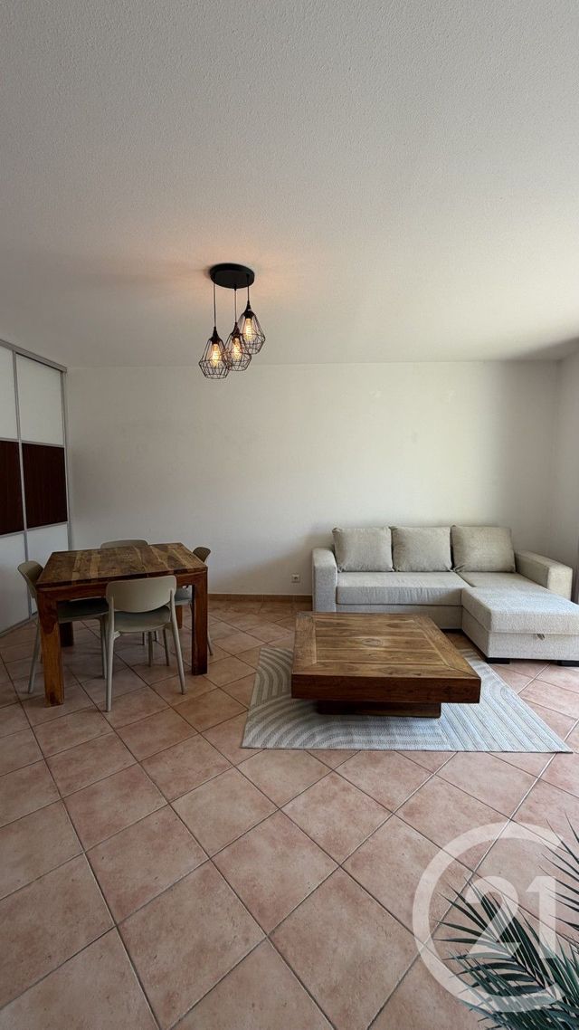 Appartement T2 à louer - 2 pièces - 41.46 m2 - BASTIA - 202 - CORSE - Century 21 Jade Immobilier