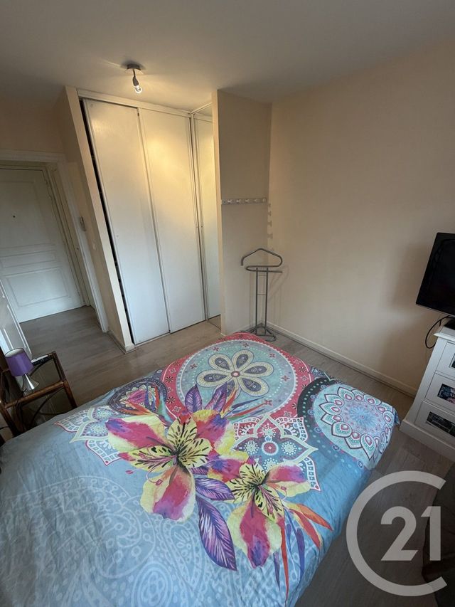 Appartement T2 à louer - 2 pièces - 47.3 m2 - BIGUGLIA - 202 - CORSE - Century 21 Jade Immobilier