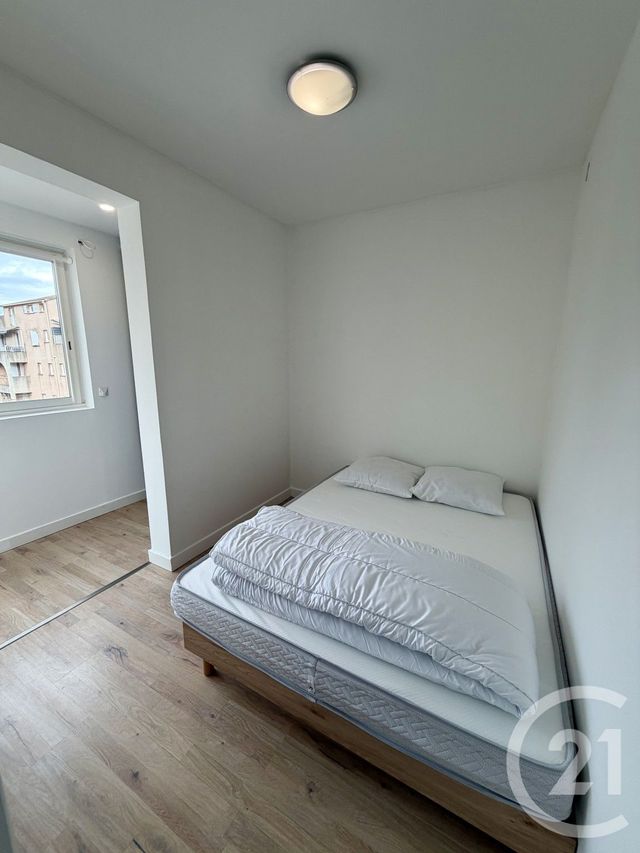Appartement Local à louer - 1 pièce - 29.45 m2 - LUCCIANA - 202 - CORSE - Century 21 Jade Immobilier