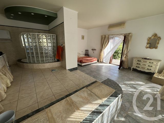Appartement F4 à vendre - 5 pièces - 268.0 m2 - BIGUGLIA - 202 - CORSE - Century 21 Jade Immobilier