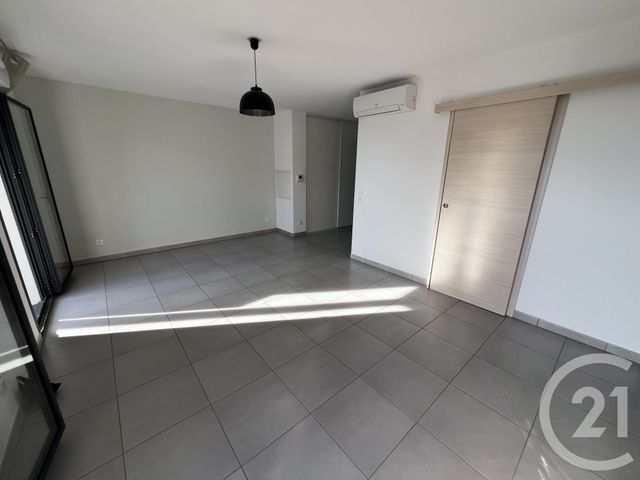 Appartement F1 à vendre - 1 pièce - 32.5 m2 - BASTIA - 202 - CORSE - Century 21 Jade Immobilier