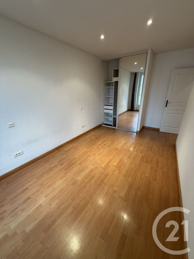 Appartement F3 à louer - 3 pièces - 76.0 m2 - BASTIA - 202 - CORSE - Century 21 Jade Immobilier