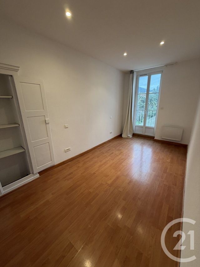 Appartement F3 à louer - 3 pièces - 76.0 m2 - BASTIA - 202 - CORSE - Century 21 Jade Immobilier