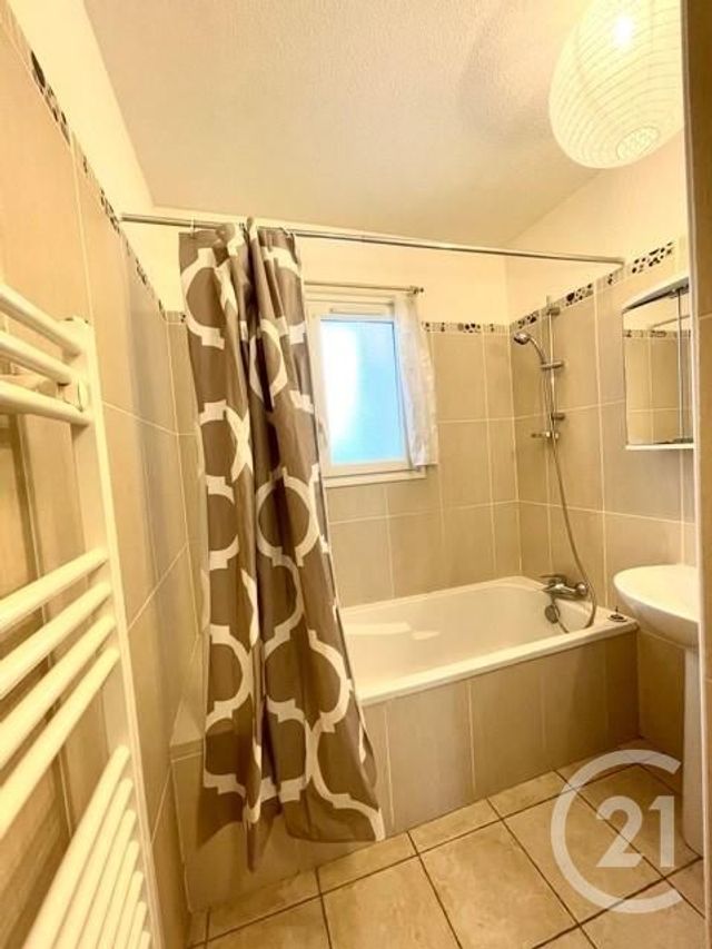 Afficher la photo en grand appartement à vendre - 3 pièces - 70.0 m2 - LUCCIANA - 20 - CORSE - Century 21 Jade Immobilier