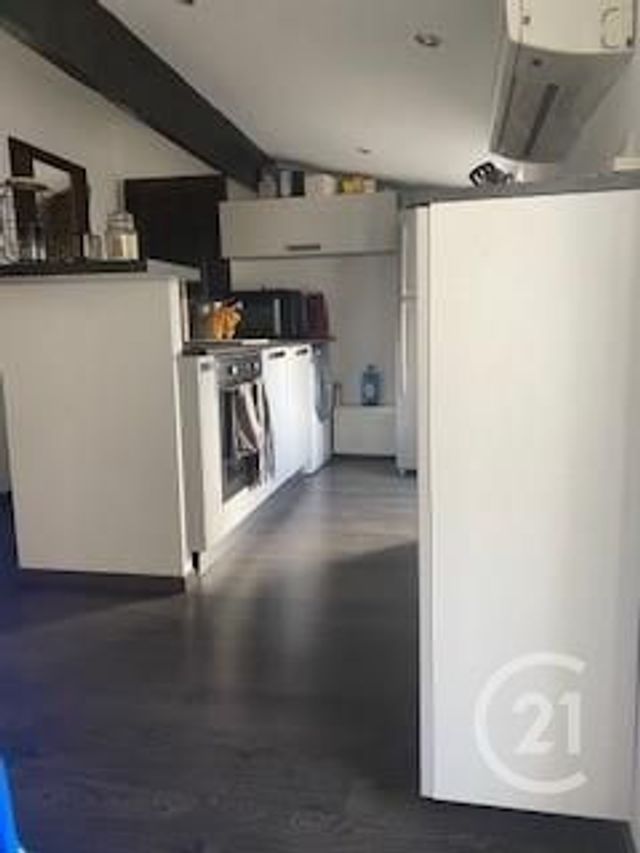 Appartement F2 à louer - 2 pièces - 38.2 m2 - BASTIA - 20 - CORSE - Century 21 Jade Immobilier Appartement F2 à louer - 2 pièces - 38.2 m2 - BASTIA - 20 - CORSE - Century 21 Jade Immobilier