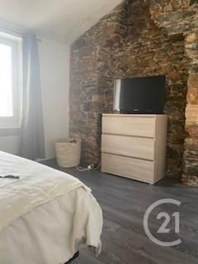 Appartement F2 à louer - 2 pièces - 38.2 m2 - BASTIA - 20 - CORSE - Century 21 Jade Immobilier Appartement F2 à louer - 2 pièces - 38.2 m2 - BASTIA - 20 - CORSE - Century 21 Jade Immobilier
