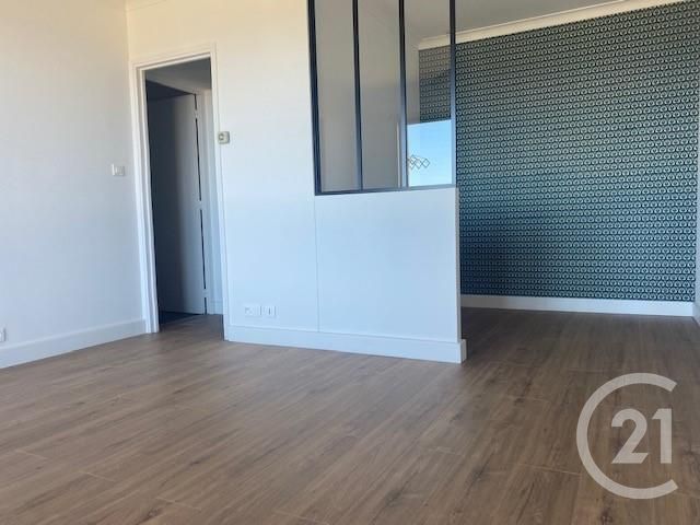 Afficher la photo en grand Appartement F1 à louer - 1 pièce - 31.44 m2 - BASTIA - 20 - CORSE - Century 21 Jade Immobilier