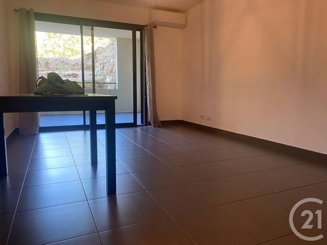 Afficher la photo en grand Studio à louer - 1 pièce - 27.8 m2 - BASTIA - 20 - CORSE - Century 21 Jade Immobilier