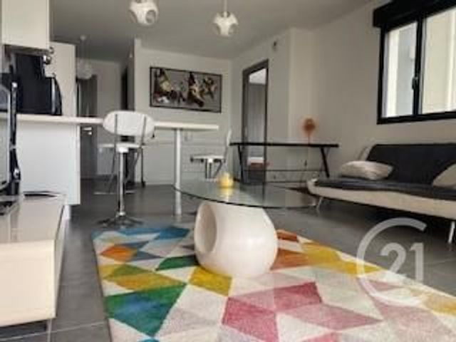 Afficher la photo en grand Appartement F2 à louer - 2 pièces - 41.36 m2 - BASTIA - 20 - CORSE - Century 21 Jade Immobilier