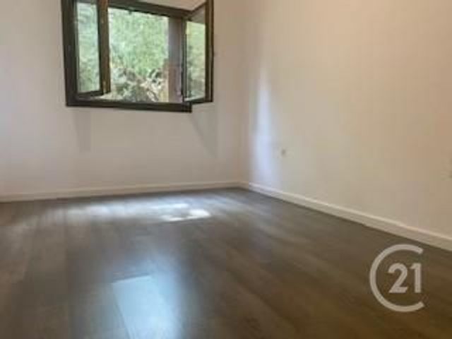 Afficher la photo en grand Appartement T3 à louer - 3 pièces - 70.71 m2 - VILLE DI PIETRABUGNO - 20 - CORSE - Century 21 Jade Immobilier