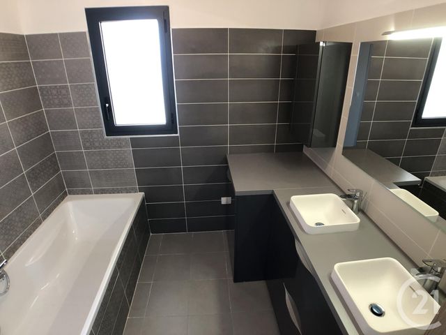 Afficher la photo en grand Appartement F4 à vendre - 4 pièces - 80.0 m2 - FURIANI - 20 - CORSE - Century 21 Jade Immobilier