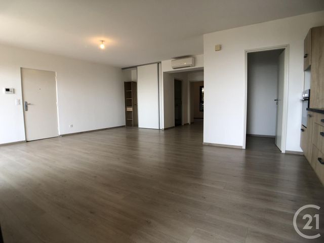 Afficher la photo en grand Appartement F3 à vendre - 3 pièces - 74.0 m2 - BASTIA - 20 - CORSE - Century 21 Jade Immobilier