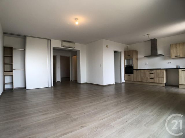 Afficher la photo en grand Appartement F3 à vendre - 3 pièces - 74.0 m2 - BASTIA - 20 - CORSE - Century 21 Jade Immobilier