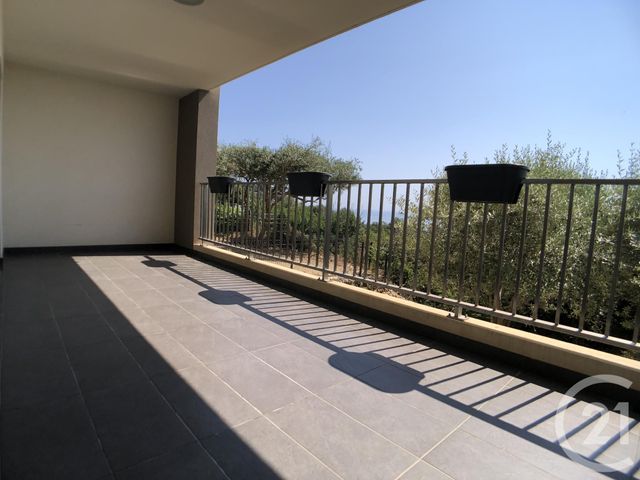Afficher la photo en grand Appartement F3 à vendre - 3 pièces - 74.0 m2 - BASTIA - 20 - CORSE - Century 21 Jade Immobilier