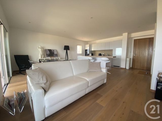Appartement T3 à vendre - 3 pièces - 63.9 m2 - ST FLORENT - 20 - CORSE - Century 21 Jade Immobilier